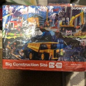 Quokka Puzzle Set 100 Piece - Set of 3 New
Dragons, Construction, Kids